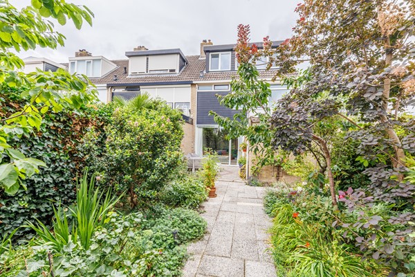 Medium property photo - W. Vrijlandtstraat 9, 3262 GN Oud-Beijerland